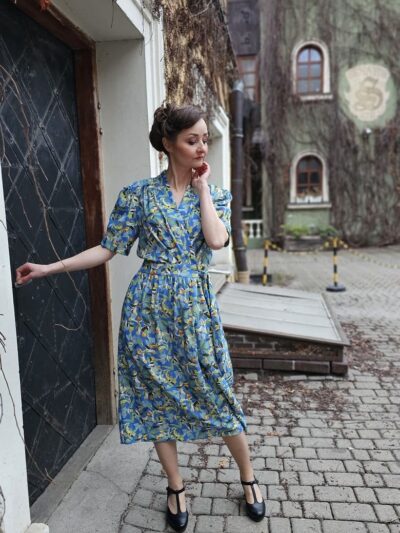 sukienka-madame-edith-letni-sad-przod